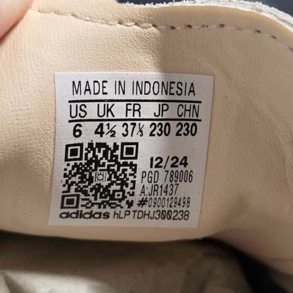 Adidas Sambae W Sneakers Womens Size US 6 Cream Black Gum - Picture 8 of 8